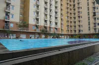 Homey Studio Apartment at Green Palm Residence Hotel di Jakarta Barat