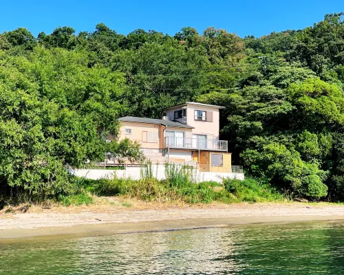 Villa Chillon Hotels in Shodoshima
