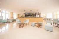 Hotel Melius - بار