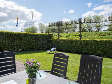 Oyster Coast Sauna and Family Charm Отели в г. Wemeldinge