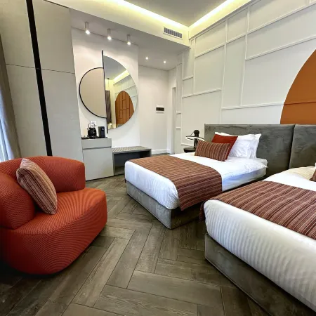 10 Stories Hotel