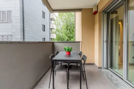 Homeby - Modern and Spacious Apartment with Terrace Отели в г. Binasco