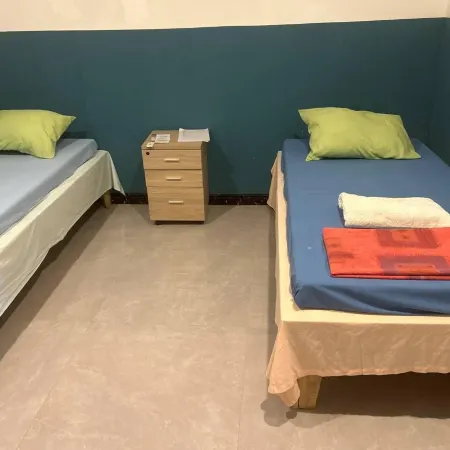 Sunset Retreat Sleeps 4 with Wi-Fi