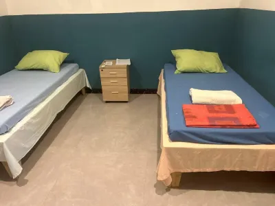 2Beds Apt Next to United Nations Hill and Sea View