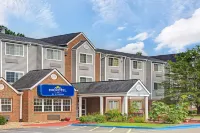 Microtel Inn & Suites by Wyndham Raleigh Durham Airport Hôtels à : 