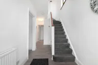 Spacious 4-bedroom Family Home Near Wembley