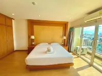 Dhotel Pattaya Hotels in Pattaya
