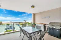 Nautica Residences Mandurah Hotels in Mandurah
