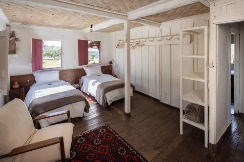 Remote Hotels in Lima Duarte
