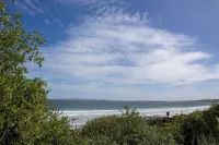 Paradys Oceanfront Submarine-style Holiday Home in Langebaan