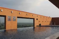 Fortune Park Pushpanjali, Durgapur - Member ITC Hotels' Group - Pools