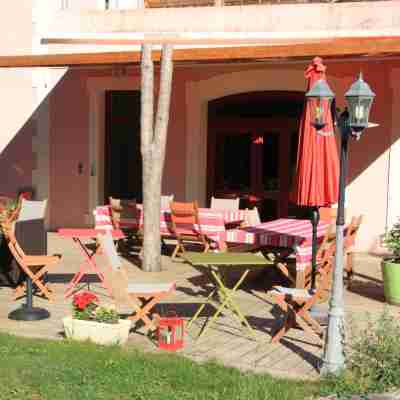 La Font Vineuse Spa Hotel Hotel Exterior