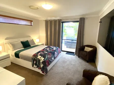 Baudins of Busselton Bed and Breakfast - Adults Only