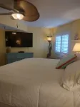 SUNGLOW RESORT 503 Spacious Deluxe Ocean Front Corner Suite with Large Balcony