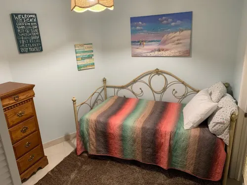 Beach Condo on Gulf! 3 Bed 2 Bath, Sleeps 8. Handicap Equipped, Elevator Access