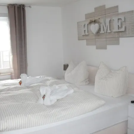 moderne helle Ferienwohnung in Heilbronn/Sontheim