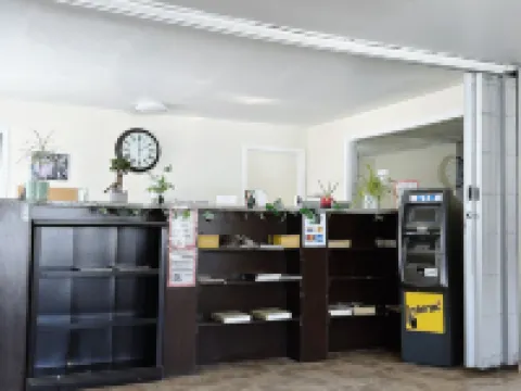 Uptown Motel Hoteles en Estevan