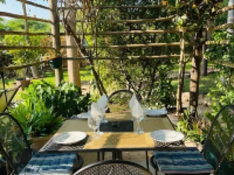 Beulah Court Vineyard Guest House Hotels in Chobe