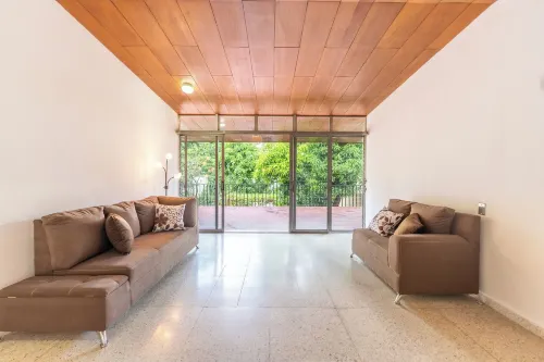 Volcano Hostal y Restaurante - Homestays