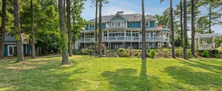 Swanendele Inn Отели в г. Пайни Пойнт