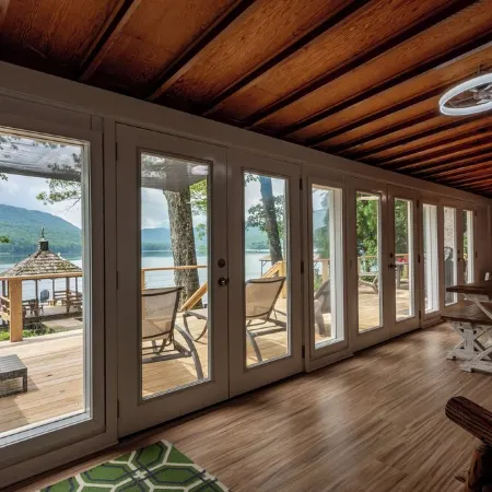 Lakefront Seclusion! - UPDATED! Dock, Hot tub, fire pit, pet friendly with fee,