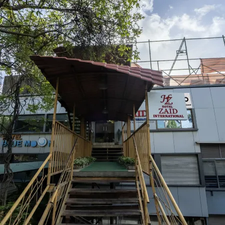 Treebo Zaid International Powai Отели рядом с достопримечательностью «Национальный институт промышленного инжиниринга»