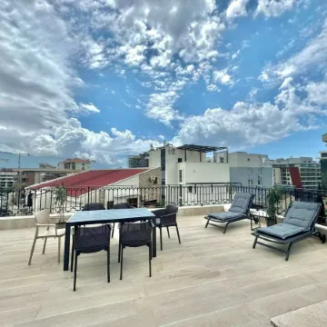 Hotel Pasha Отели рядом с достопримечательностью «Цитадель Будвы»