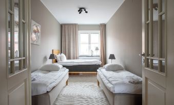 Live and Stay Lagerbring