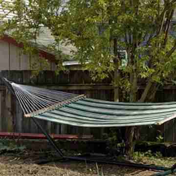 Artful, Rustic Backyard Cabin-Sustainable Ethic, Downtown 20 Min, 5-Star Shower Hotel Exterior