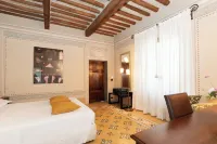 VillAmorosa Hotels in Calci