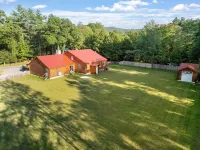 Mad River Cabin – Cozy Retreat Near Skiing, Golf & Nature in Thornton, NH