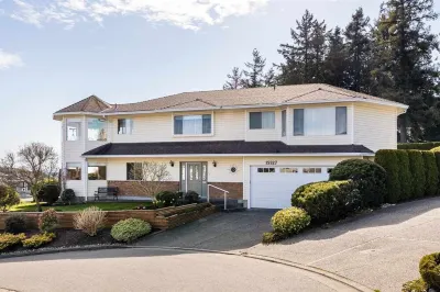 Ocean View & Mount Baker 5 min from the beach! Canada longest pier, restaurant