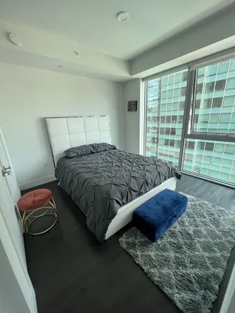 Luxury Rise in the Heart of Downtown LA