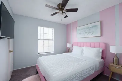 Spacious 3BR/2.5BA House with Serene Balcony Retreat - Your Perfect Getaway Hotels near Long Branch Park