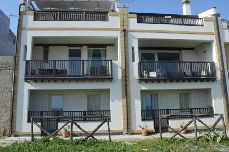 Mediterraneo Cotto accommodation - Marzamemi Отели в г. Marzamemi