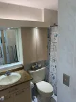 Breathtaking Ocean view 14th floor condo, 10 minutes from the airport