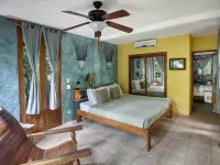 Roof Top Deck with Huge Views, 3 Pools, Chef Included, Game Room, Monkeys