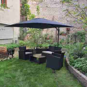 Insider in Berlin in the Bergmannkiez Hotel Exterior