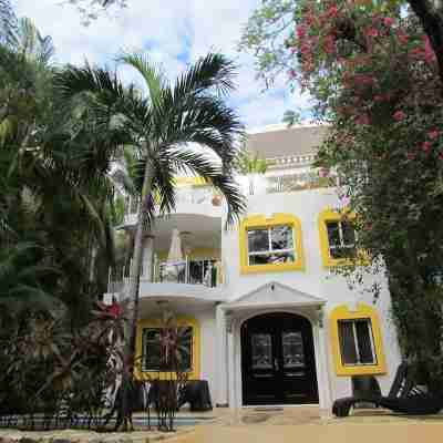 LOVELY VILLA IN PLAYACAR PHASE 1,  PRIVATE POOL Hotel Exterior