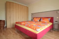 Fewo am Birkenwäldchen - Holiday Apartment with 2 Bedrooms and Balcony Hotel in zona Dreifaltigkeitskirche
