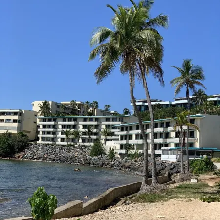 Mermaid Hideaway Regatta Point Studio Condo