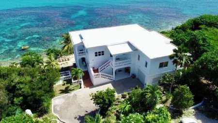 Caribbean Rhapsody Villa, Oceanfront Island Harbour Anguilla!!