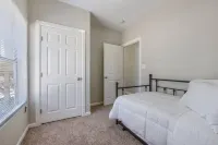 WL1  Mins to Downtown! SA Top Attractions 2BR 1B