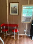 Pet friendly Camping cabin  close to Buffalo River