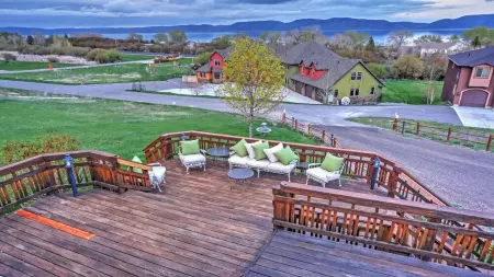 Huge Decks & Pool Table! 3 Kings/1 Queen/9 Twins in this 5BR/2.5BA Home!