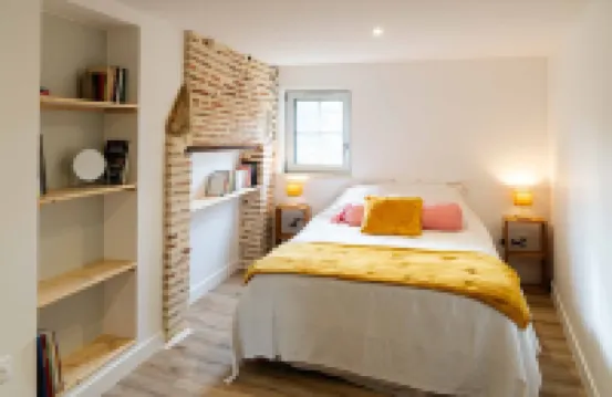 Maison de Caractère Pour Cure Thermale et Tourisme. Bienvenue au Gîte Damona ! Hotels in Bourbon-Lancy