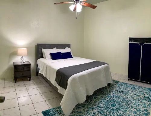 New Gem! Entire Private Three Bedroom Beautiful Caribbean Home