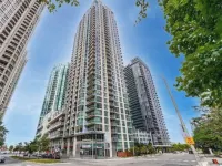 Chic Downtown Mississauga Condo | 5 Min Walk to Square One! Hotels near Erindale Park