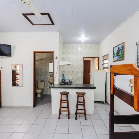 Taya Hospedagens