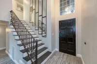 Chic Boho 3BR 2.5BA Home Located in the Heart of Fresno